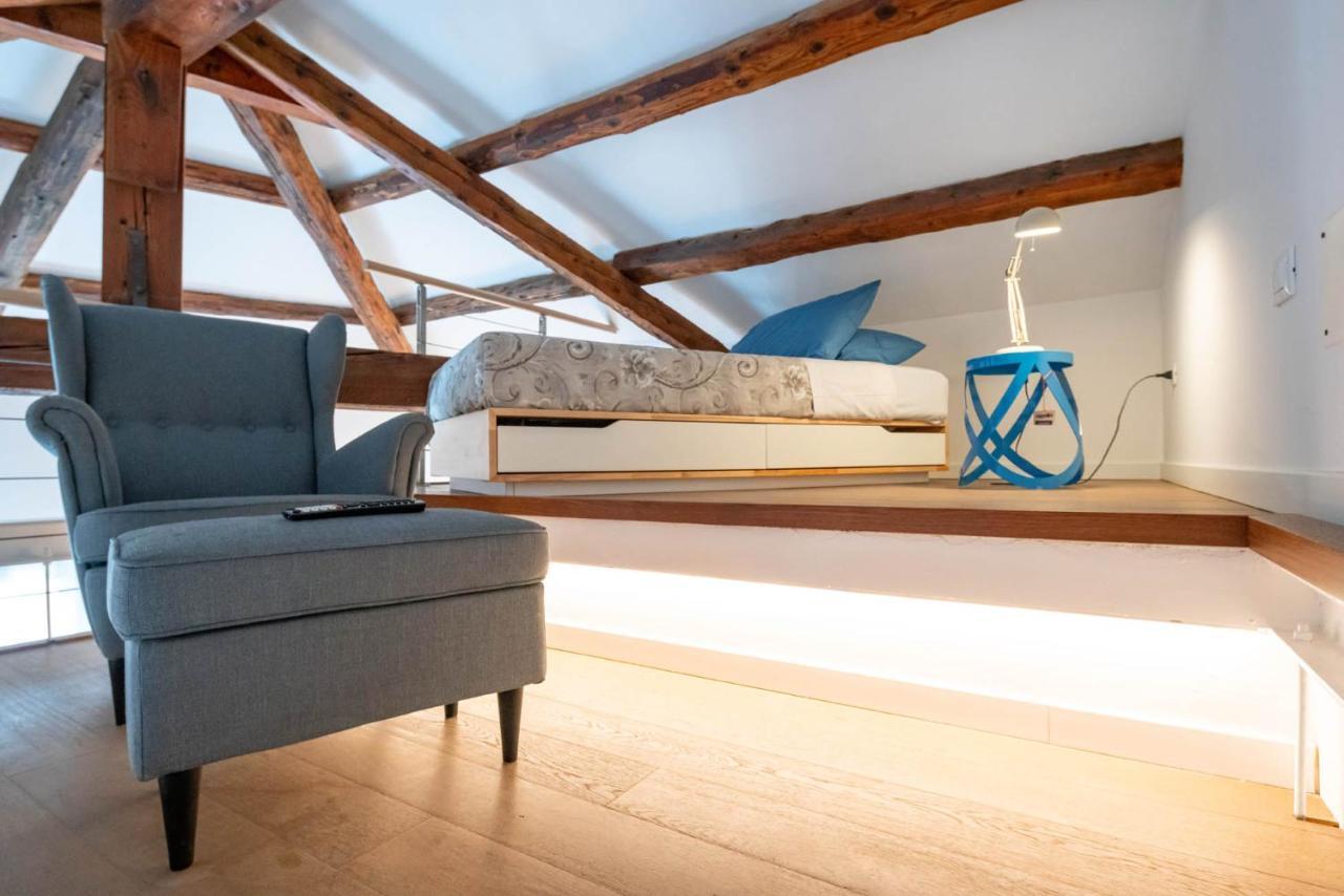 Loft In Venice - Murano Venier Apartment ภายนอก รูปภาพ