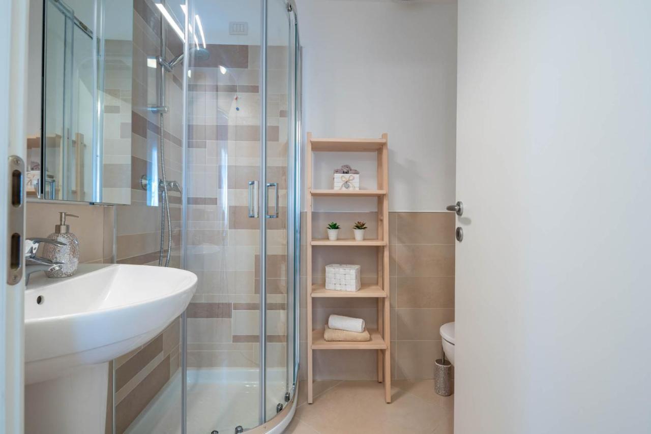 Loft In Venice - Murano Venier Apartment ภายนอก รูปภาพ
